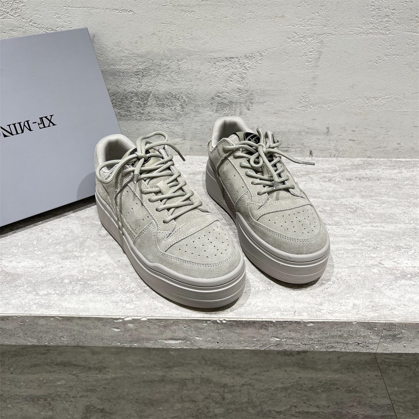 真皮系带后德训鞋休闲运动板鞋潮