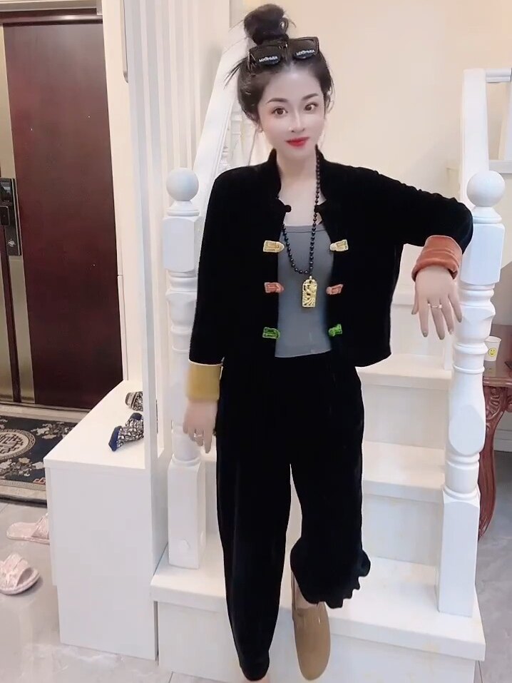 丝绒洋气时尚套装女2024春季新款中国风盘扣上衣哈伦裤显瘦两件套
