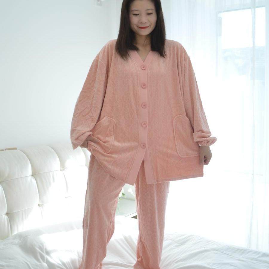 300斤超肥大码海岛绒睡衣女胖MM冬季V领开衫薄绒保暖家居服套装