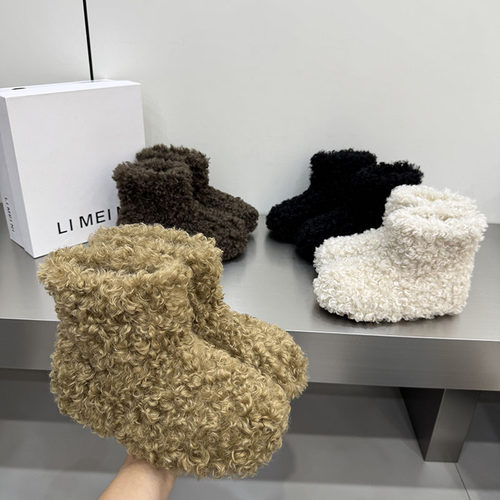 冬季加绒保暖防滑轻便女雪地靴