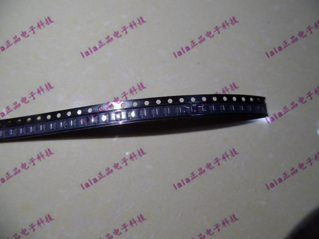 MM5Z5V6 MM5Z5V6T1G 0.3W稳压二极管5.6V 丝印：0C SOD-523/0603