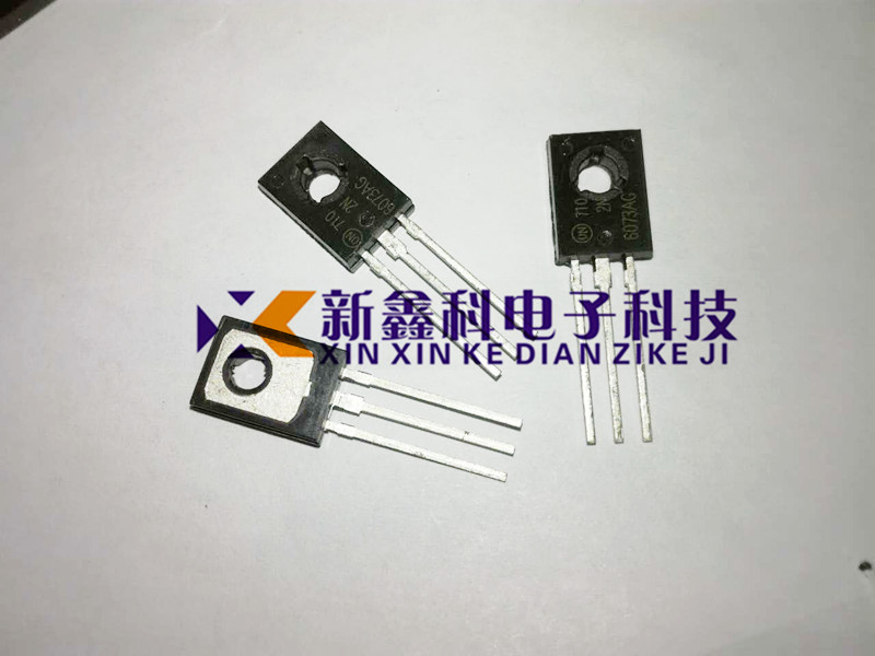 2N6073A 2N6073AG 双向可控硅晶闸管 TO-126直插 ON原装正品