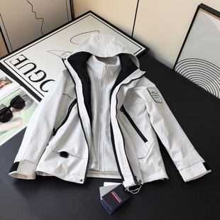 男女情侣款三合一可脱卸摇粒绒内胆抗寒保暧连帽冲锋衣登山服外套