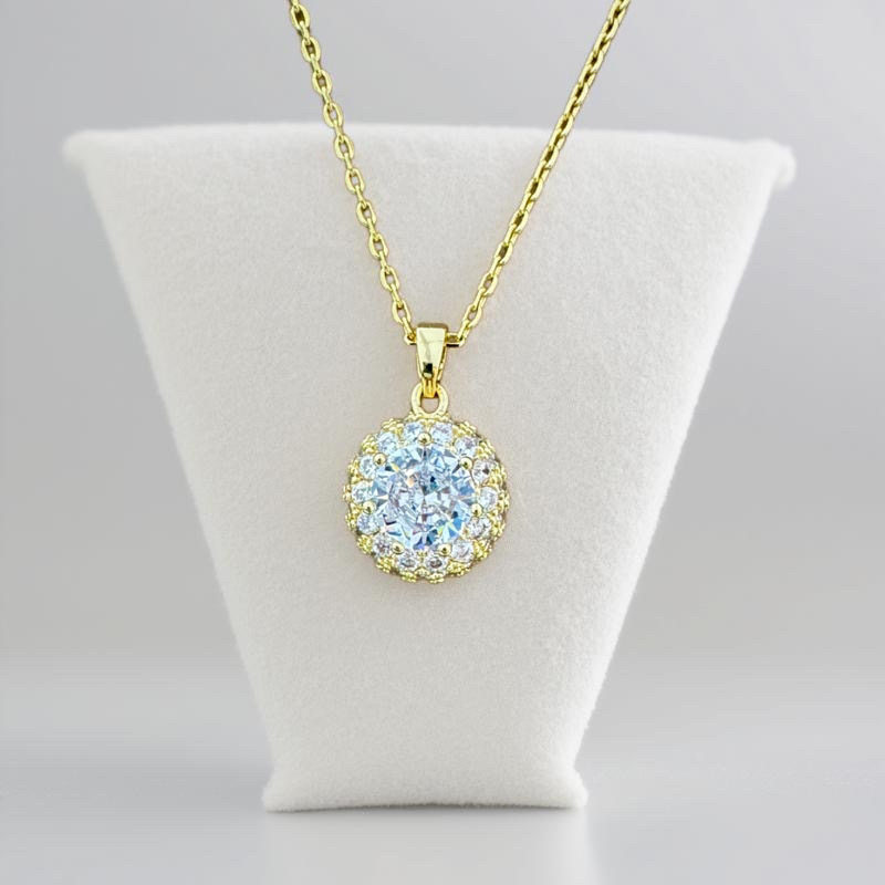 新款时尚轻奢高级感项链女小众设计气质锁骨链爆款18K金精致颈链