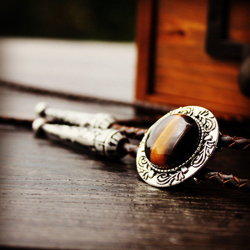 原创文艺休闲韩版时尚个性复古虎眼牛皮波洛领带 男士BOLO TIE在类目 饰品/流行首饰/时尚饰品新, 项链中 - 来自Buy2taobao.com提供专业的淘宝代购服务