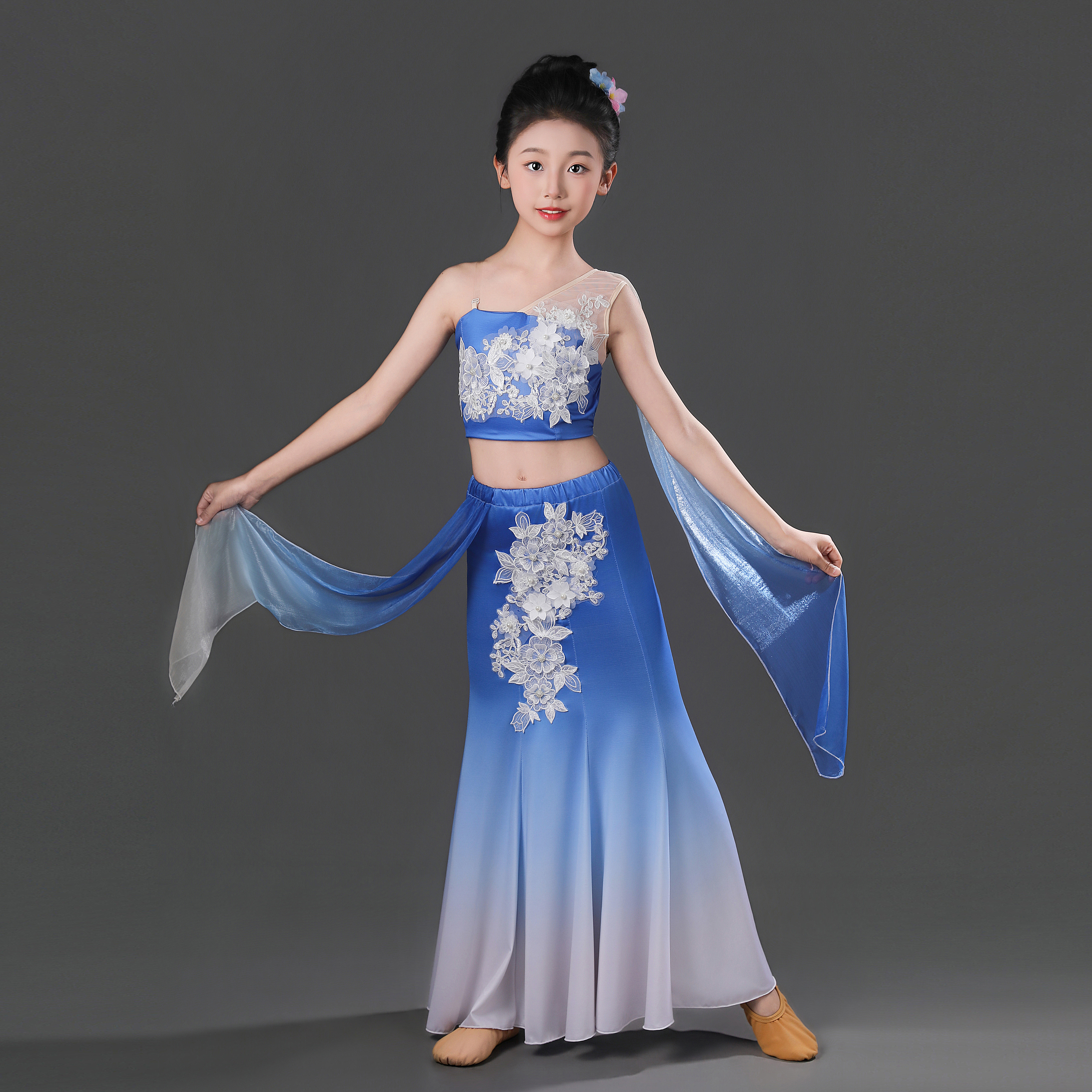 女童傣族孔雀舞彩云之南演出服
