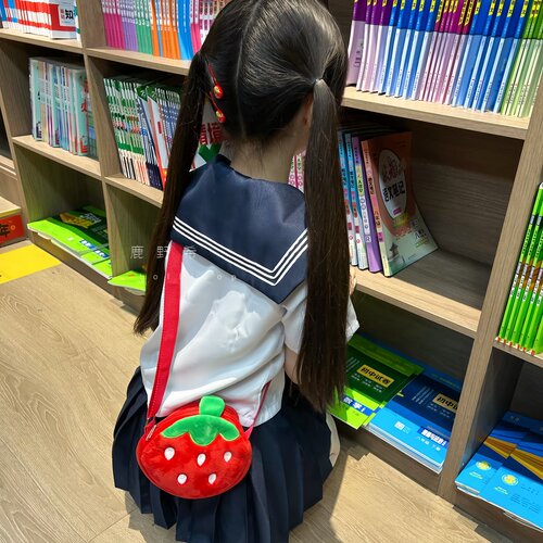 是草莓味儿的少女心呀！出门被问爆的迷你小包日系可爱斜挎包夏季