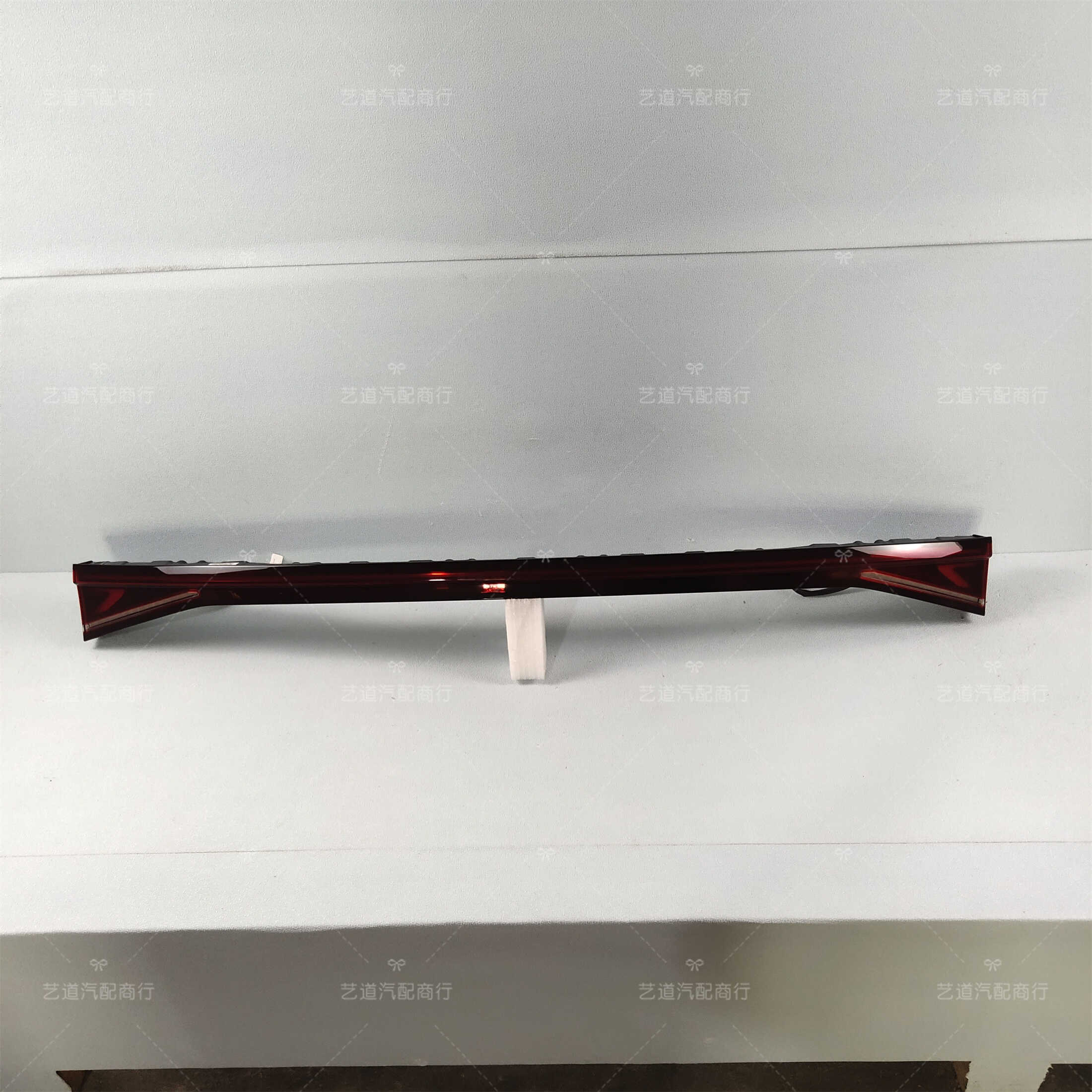 比亚迪秦PLUS原装后尾灯原厂正品