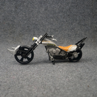 CA1动漫神龟系列朋克摩托车猪头牛头摩托儿童滑行玩具摆件