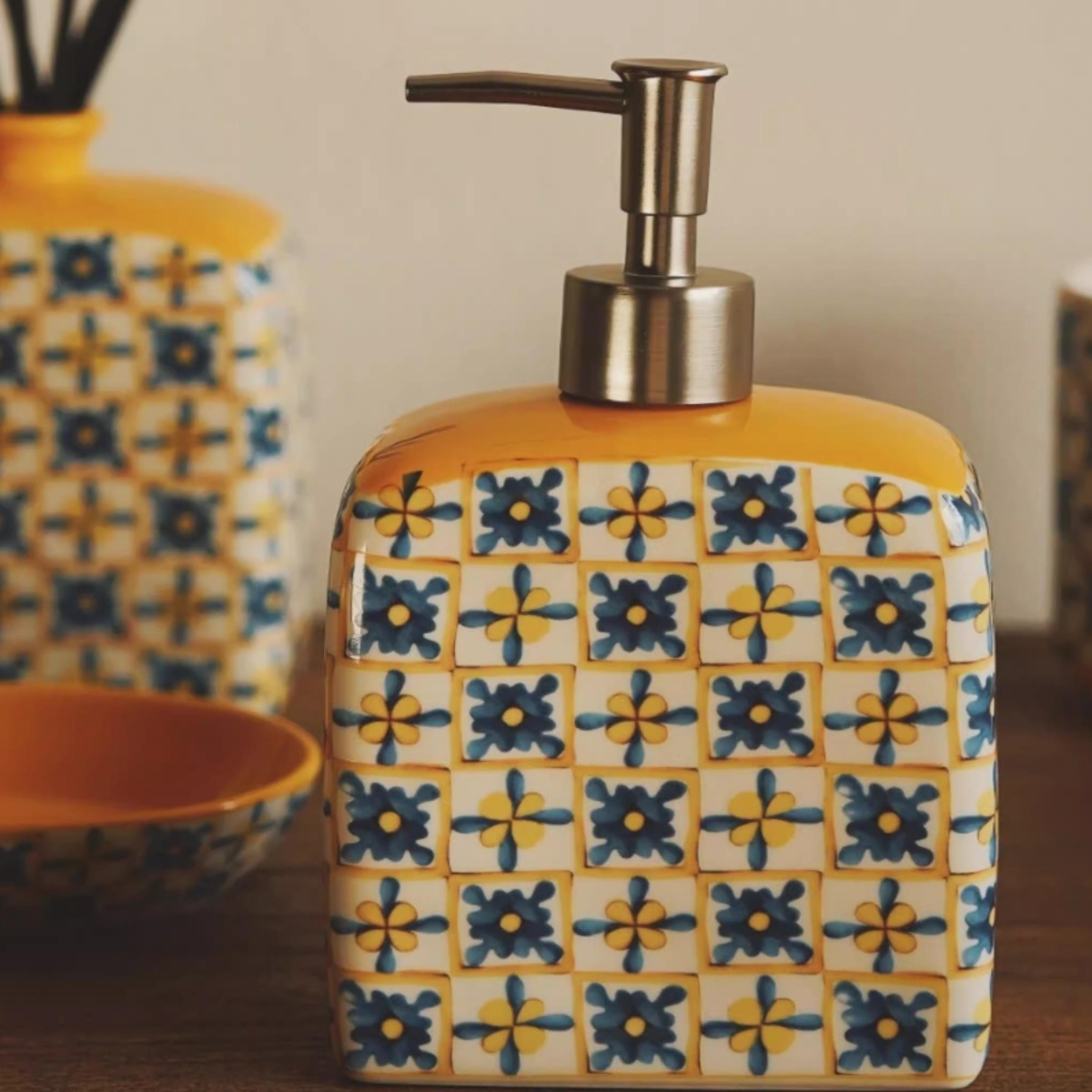 LAGOMLAB原创无火香薰客厅浴室除味陶瓷分装瓶家用扩香伴手礼礼盒