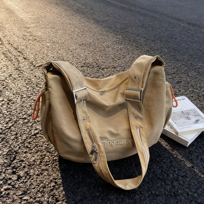 复古帆布包女多口袋字母刺绣单肩斜挎包女休闲d百搭大容量托特包