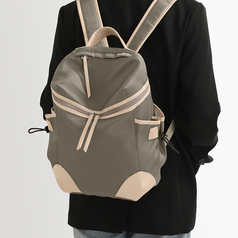 2026新款休闲简约风双肩包女大容量轻便多功能防水通勤背包,箱包皮具/热销女包/男包,胸包,淘宝优惠券,粉丝福利购,淘宝优惠卷