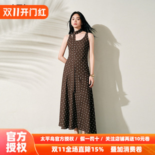 太平鸟雪纺波点连衣裙女秋2026新款无袖背心裙通勤显瘦长裙送飘带