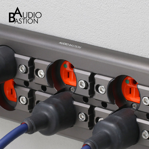 墙插美标AudioBastion托举插头