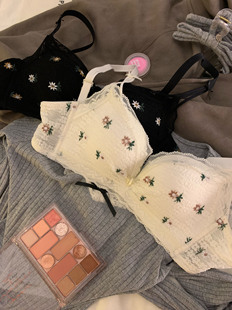 法式内衣女小胸聚拢显大无钢圈收副乳防下垂蕾丝边碎花文胸罩套装