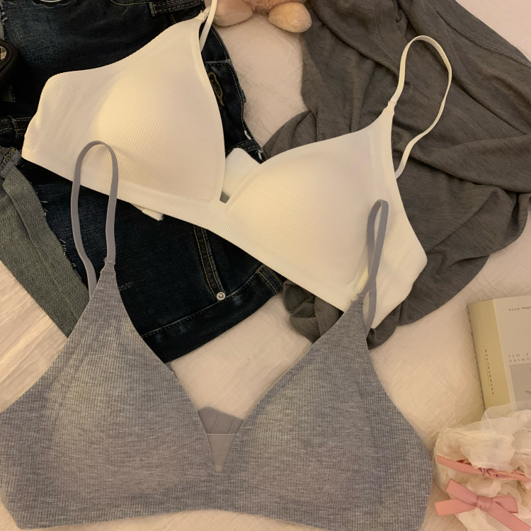 细肩带法式三角杯内衣女小胸深V夏季薄款无钢圈舒适无痕文胸罩