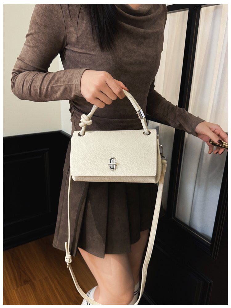 高级质感简约百搭单肩手提包包女2026韩版春季新款复古时尚高级感