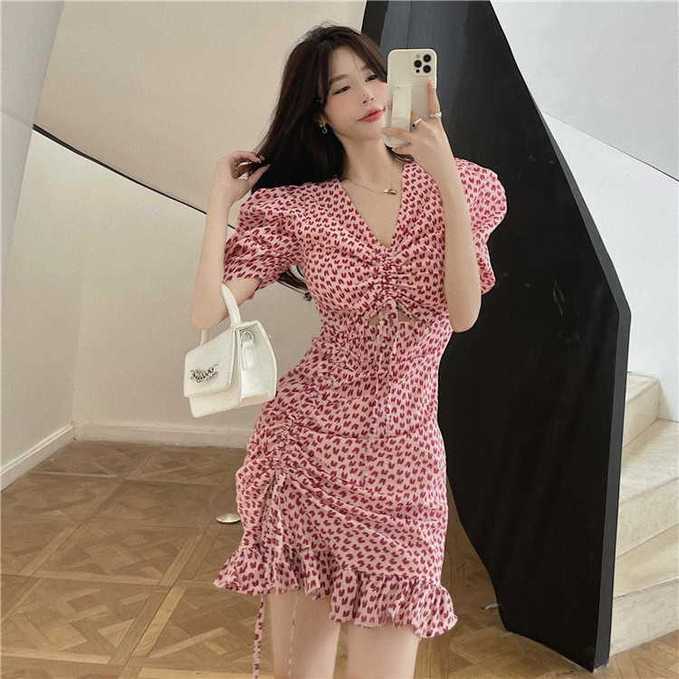 Foam cotton Korean style pleated slim V-neck foam sleeve seaside skirt with exposed navel Floral Dress
