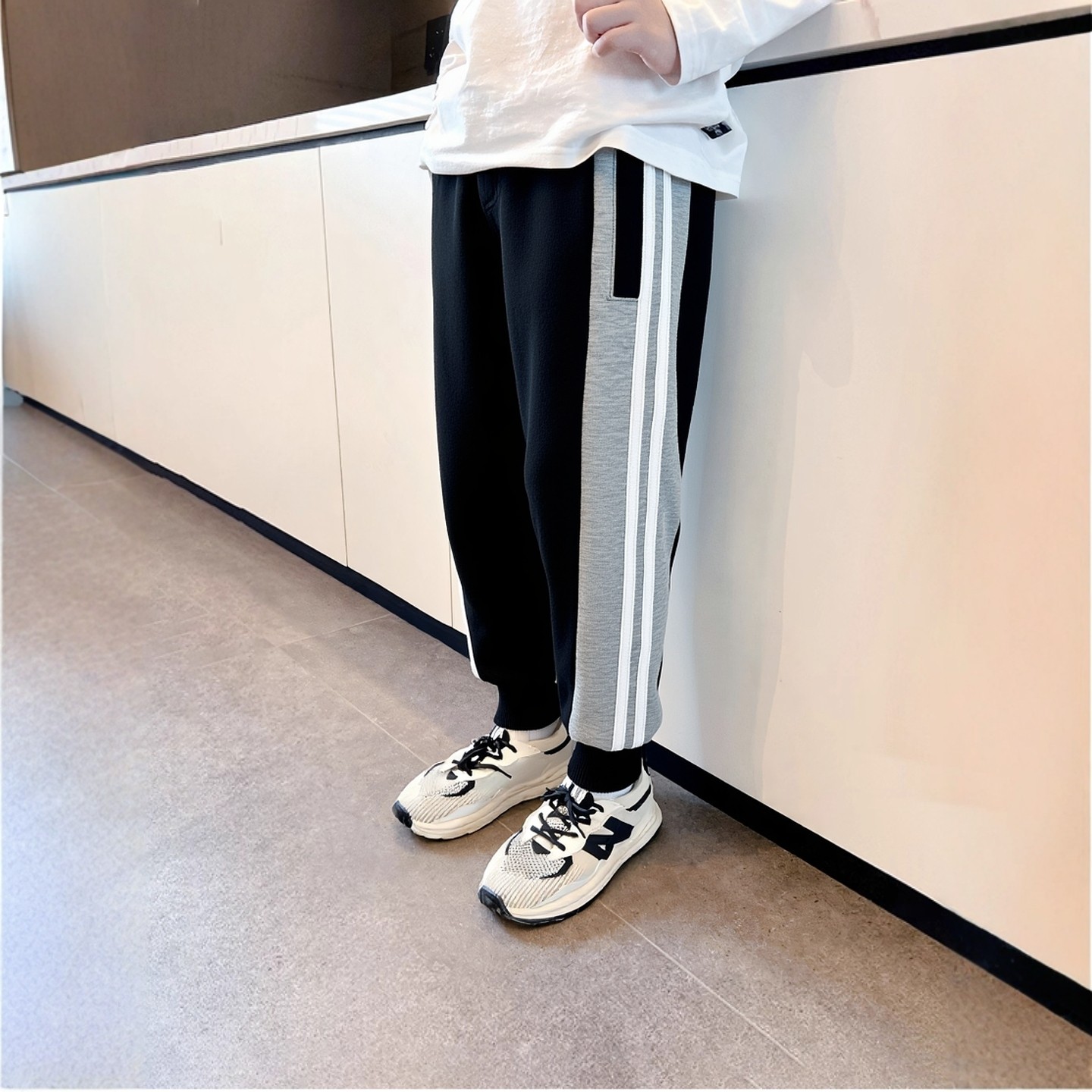 品牌尾货专柜正品外贸童装儿童韩版2025秋冬男童运动裤加绒裤子潮