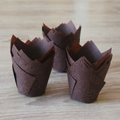 烘焙蘑菇头防油蛋糕纸托黑色金色甜品台装 饰麦芬muffin郁金香纸杯