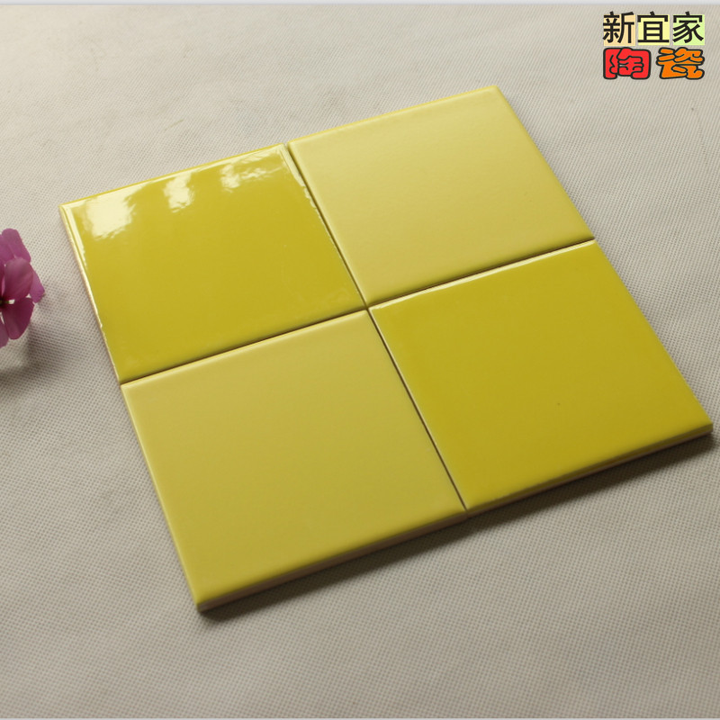 幼儿园专用纯色小砖黄色亮光哑光橘黄色瓷砖厨房浴室墙奶茶店装饰