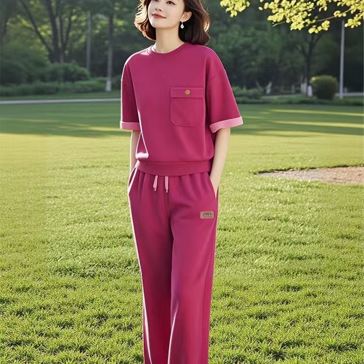 素雅订制女装原创品牌2025新款休闲圆领撞色玫红色显白减龄两件套