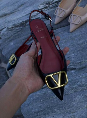 ABCXX 2025年新款尖头V扣高跟鞋女裸色时装后空浅口网红同款凉鞋