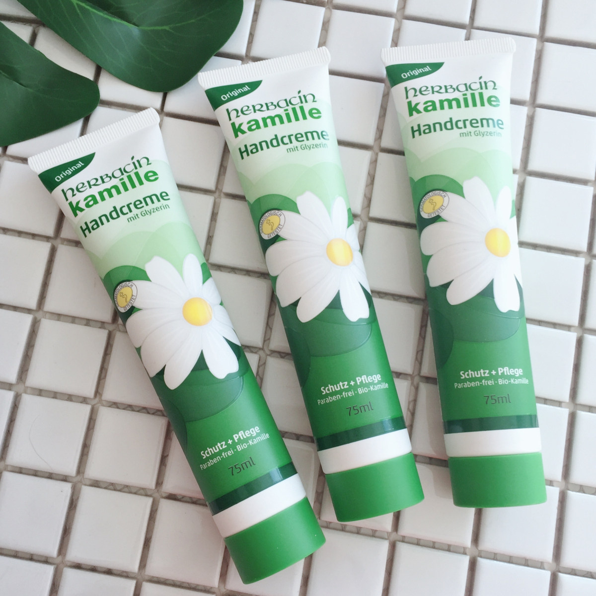 德国herbacin护手霜小甘菊秋冬经典滋润保湿补水防裂小雏菊75ml