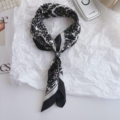 缎面男款衬衣领口方巾丝巾送皮扣