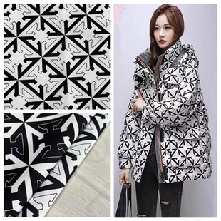 2025年冬季新款羽绒服面料高档数码印花加厚防水柔软棉服马甲布料