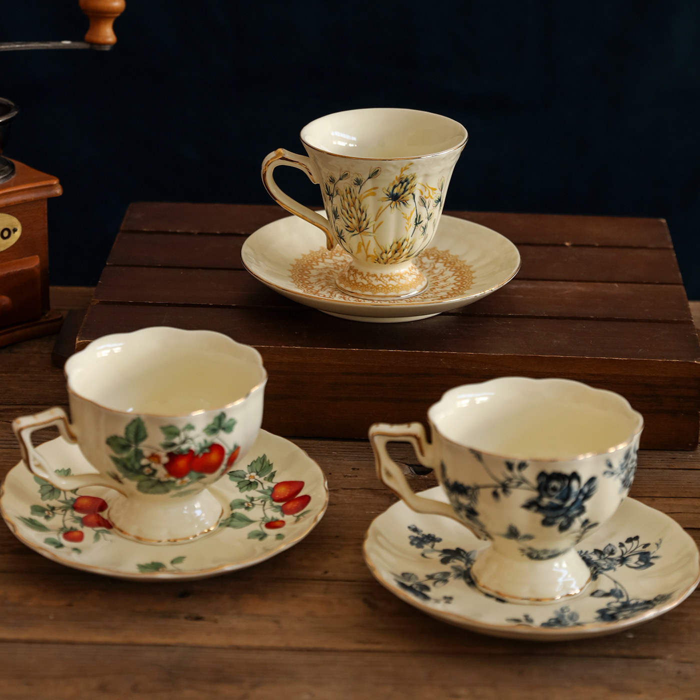 欧式复古陶瓷咖啡杯碟套装下午茶杯具拉花杯早餐马克杯精致花茶杯,餐饮具,咖啡杯,淘宝优惠券,粉丝福利购,淘宝优惠卷