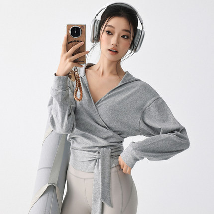 绑带加绒瑜伽服上衣女秋宽松磨毛运动外套开衫训练普拉提健身长袖