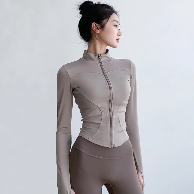 瑜伽服套装女秋季高级感紧身速干运动外套跑步训练普拉提健身上衣