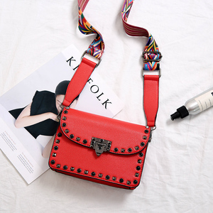 潮韩宽肩带质感单肩斜挎包