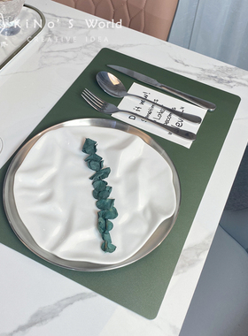 样板间餐具套装轻奢墨绿色系餐厅