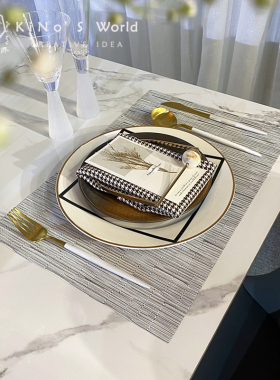 轻奢风线条样板房间餐具装饰品