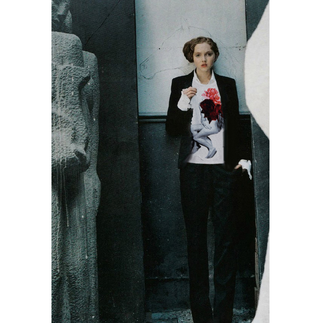 花与雕塑贴布白色圆领短袖女款丝光棉T恤Clooouds