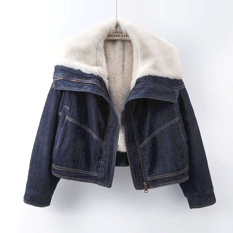 2025冬季新款时尚大翻领加绒加厚牛仔外套女保暖小个子上衣夹克潮