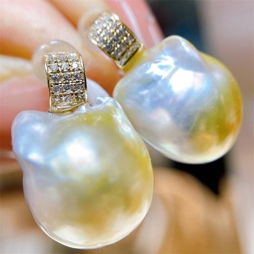 威尔娜斯铜时尚曲线设计银针耳钉