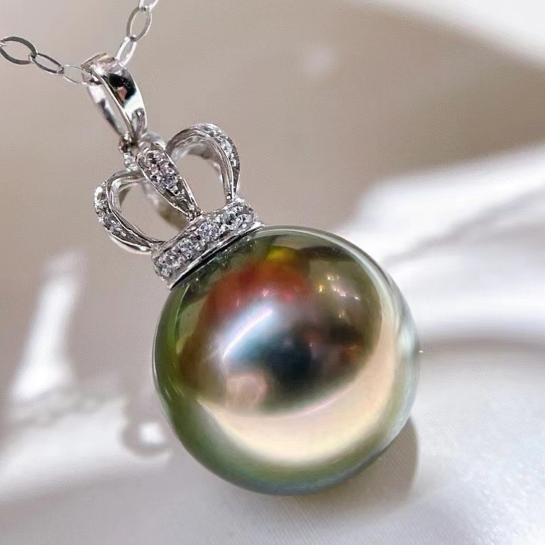 diy珍珠配件 18k包金铜厚镀金经典皇冠为爱加冕吊坠项坠半成品女