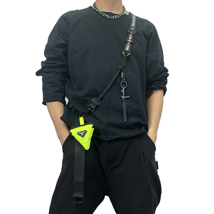 耳机包迷你斜挎小挂包日系街潮流钥匙零钱包数据线收纳包 原创个性