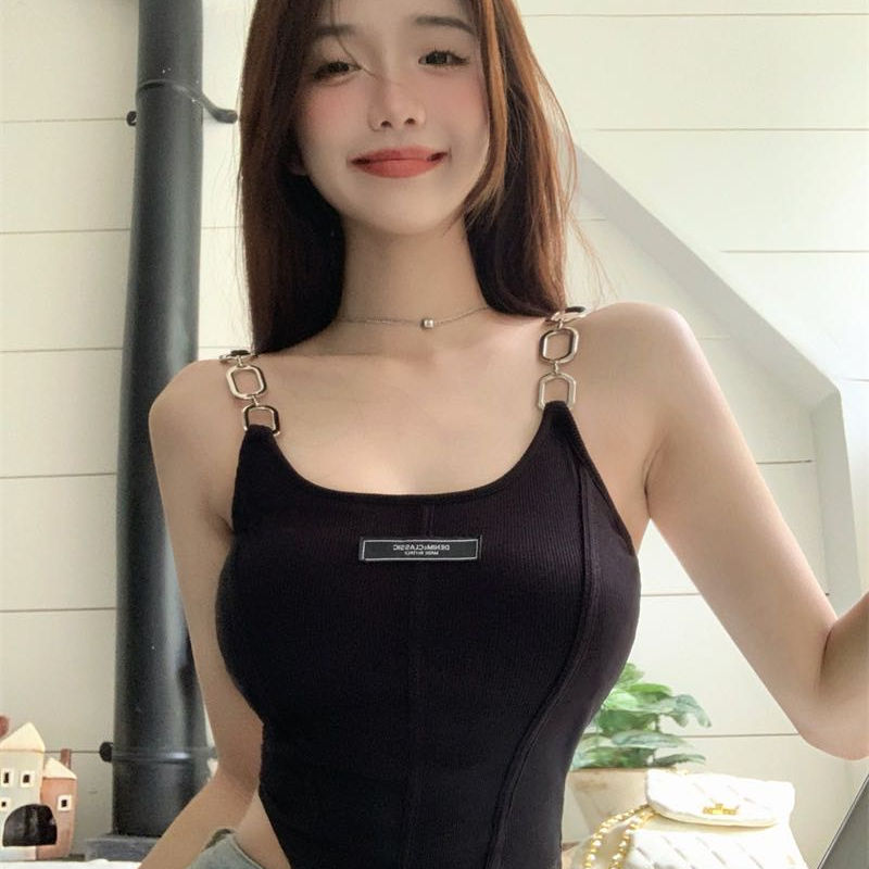 纯欲风性感辣妹吊带背心女带胸垫设计感内搭修身显瘦打底抹胸上衣