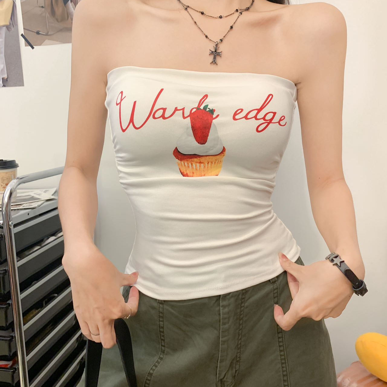 纯欲风性感辣妹印花抹胸背心美背