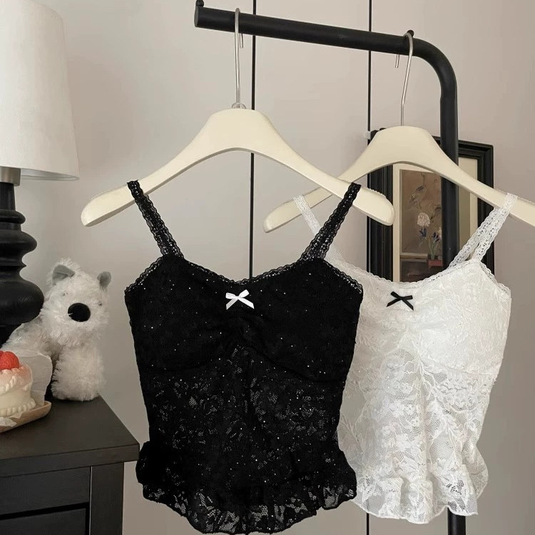 纯欲风性感辣妹蕾丝吊带背心女带胸垫设计感内搭修身显瘦打底上衣