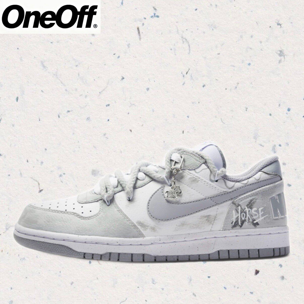 【定制球鞋】Nike Big low 万马奔腾马年耐磨透气 低帮板鞋灰白