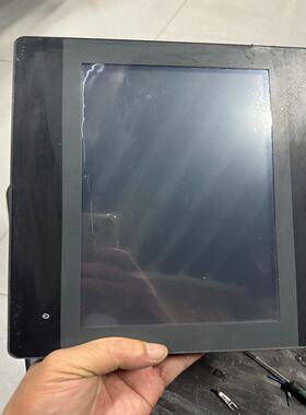 威纶通触摸屏MT6103iP 10寸实拍图功能包好成色如图。