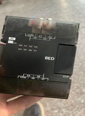 PLC扩展模块CP1W-8ED 拆机一个 成色不错 功