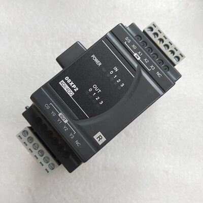 DVP08XP211R 台达PLC扩展模块 99新无包装