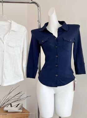 翻领修身七分袖正肩显瘦衬衫女春秋新款性感气质百搭纯欲短款上衣