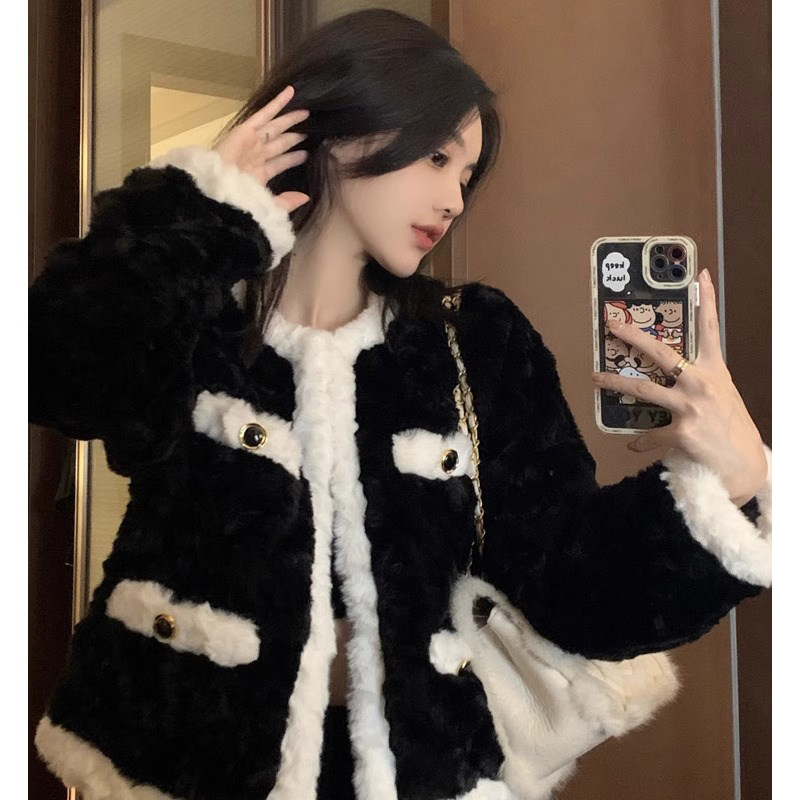 小香风黑色羊羔毛绒外套女